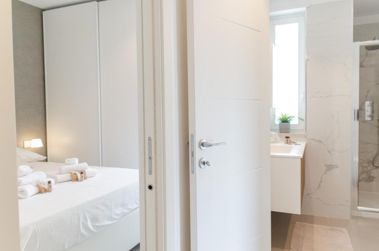 Apartmán Apulialux Seaview Prestige Apt / Jacuzzi + Parking Polignano a Mare Exteriér fotografie