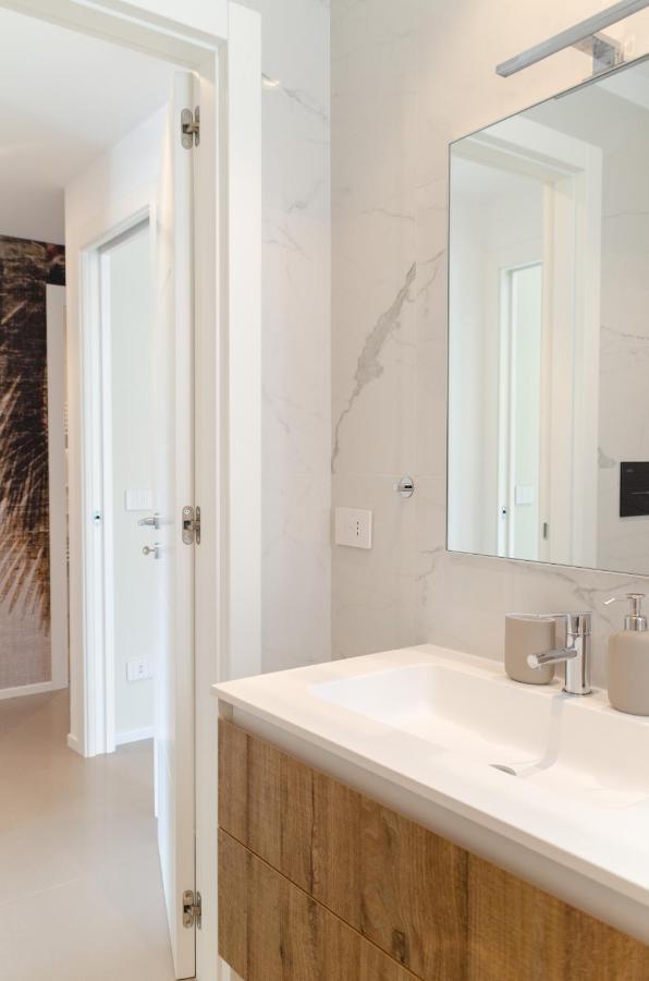 Apartmán Apulialux Seaview Prestige Apt / Jacuzzi + Parking Polignano a Mare Exteriér fotografie