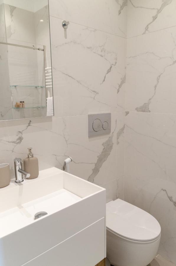 Apartmán Apulialux Seaview Prestige Apt / Jacuzzi + Parking Polignano a Mare Exteriér fotografie