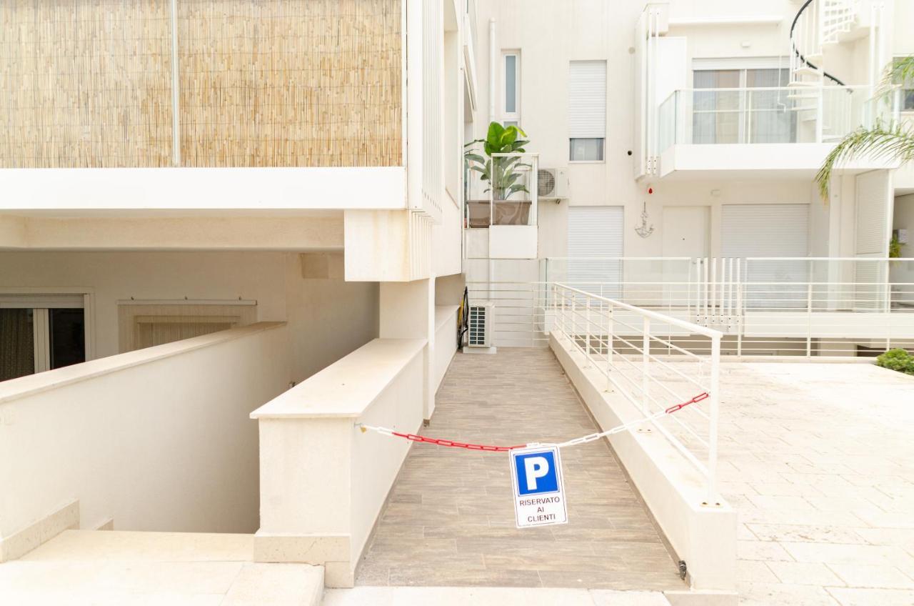 Apartmán Apulialux Seaview Prestige Apt / Jacuzzi + Parking Polignano a Mare Exteriér fotografie