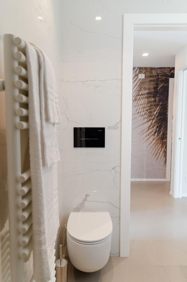 Apartmán Apulialux Seaview Prestige Apt / Jacuzzi + Parking Polignano a Mare Exteriér fotografie